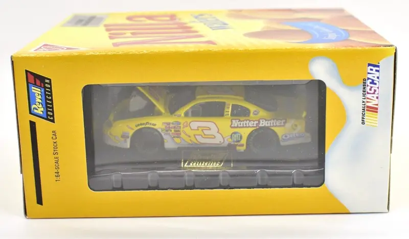 Dale Earnhardt Jr. #3 Nilla Wafers 1:64 Diecast Car – Revell Nascar Collectible 1