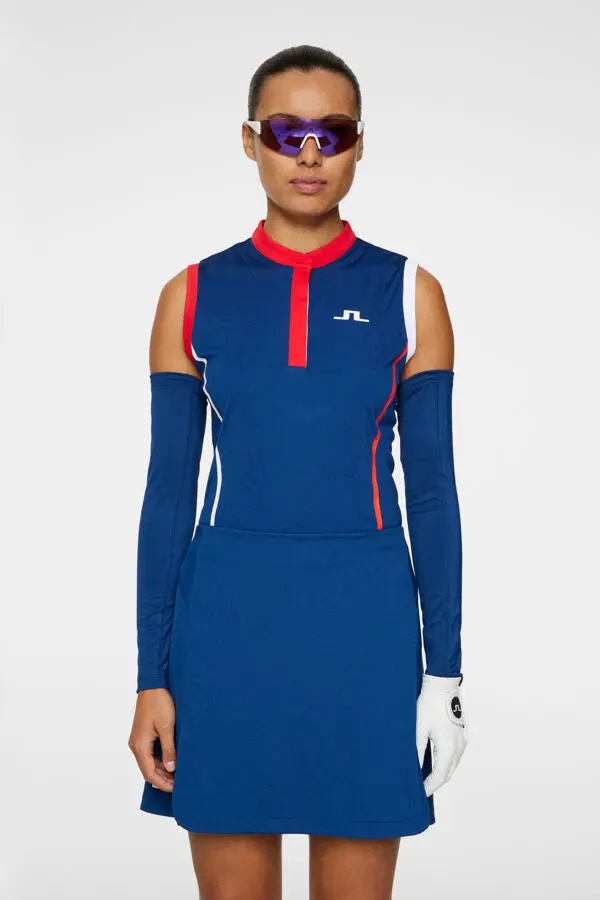 Daphne Sleeveless Performance Top – Estate Blue 1