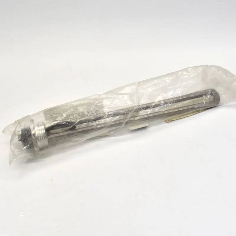 Suburban 520900 1440W Replacement Water Heater Element With Gasket Kit 1